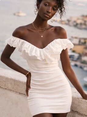ZARA White Ruffle Off Shoulder Mini Dress M BNWT Bodycon European Zara Rare